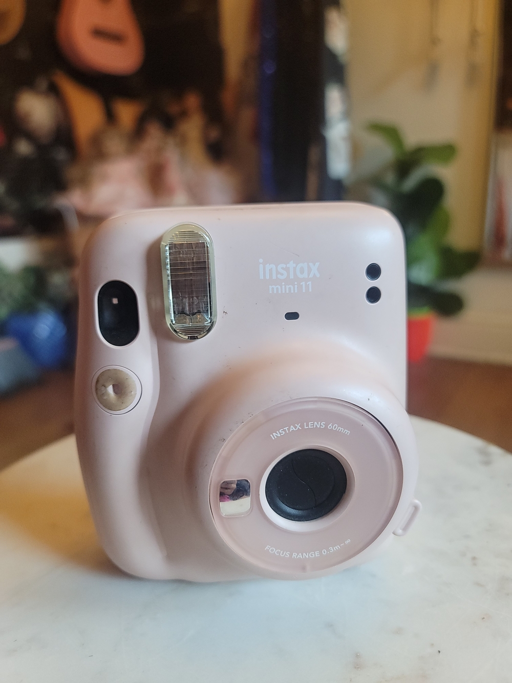 Fujifilm Instax Mini 11 Instant Camera - Blush Pink